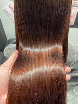 ジェリカ(Jlica) 暖色系カラー　酸性ストレート