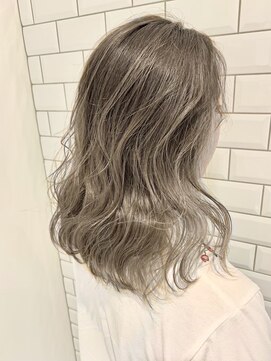アース 東戸塚店(HAIR & MAKE EARTH) 透明感カラー20代30代ダブルカラーブリーチグレージュアッシュ
