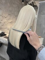 ネイト(Neit)&nbsp;ブロンドカラー抜きっぱなしホワイトベージュ髪質解散