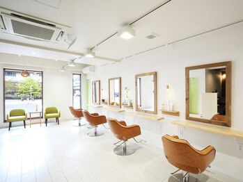 ゲリール 中野店(guerir hair+care)の写真/一人ひとりに寄り添うサロン。周りを気にせず過ごせる贅沢空間で至福の時を★