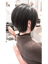 ミッシェル アフロート(michelle afloat)&nbsp;20代30代40代50代ラウンドCカーブカット×小顔ひし形ショート