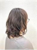くせ毛風パーマ/ミディアム/レイヤー/無造作ヘア/40代50代/小顔