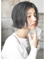 カライング(ing)&nbsp;【+～ing 】センターパート外ハネミニボブ【柳沼くるみ】
