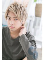 ミック ヘアアンドメイク アップ 駒込店(miq Hair&Make up)&nbsp;カラーで差をつける！外国人風金髪ウルフマッシュb1