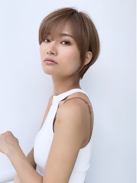 シー バイ ロンド 新宿(Sea by Lond) くびれ大人美人ショート