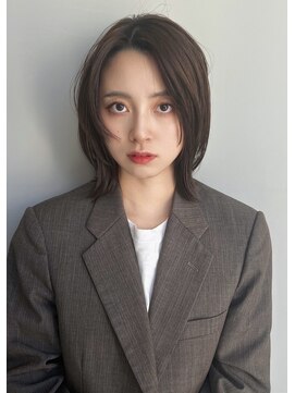 トリッカ 銀座(tricca) レイヤーボブ/顔まわりレイヤー/艶カラー/トリートメント