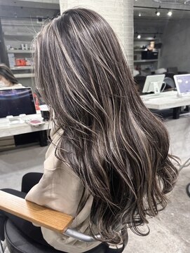 アポロ 横浜駅店(apollo) ハイライトバレイヤージュダブルカラーシャドウルーツ