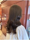 ブラウンベージュ