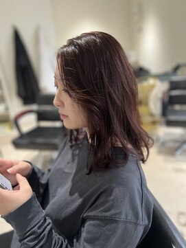 アル(ARU) 外ハネ×レイヤーカット