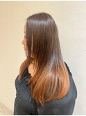 遊び心をプラス◎ダークブラウン×オレンジグラデーション/艶感