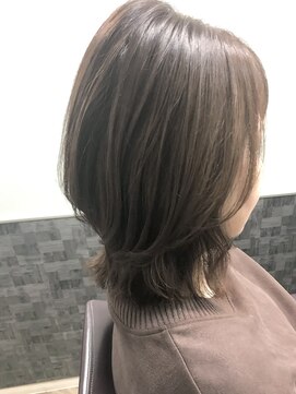 ビートリップ ヘアードレッシング(B trip hair dressing) ミディアムレイヤー