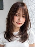 レイヤー 顔周りカット 前髪 ブラウン ベージジュ 透明感カラー