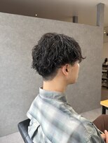 フー(feu)&nbsp;無造作メンズパーマ。