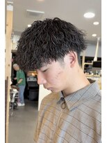 サロン ド ロイ(Salon de Roi)&nbsp;束感ツイストスパイラル六甲三宮神戸　メンズパーマ職人