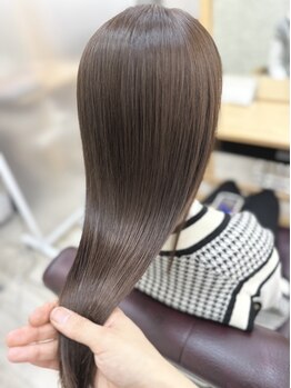 フルブルーム 東林間(fullbloom)の写真/【東林間駅直結】TOKIOトリートメントで髪質改善◎ワンランク上の技術で毛先まで滑らかな美髪に。[東林間]
