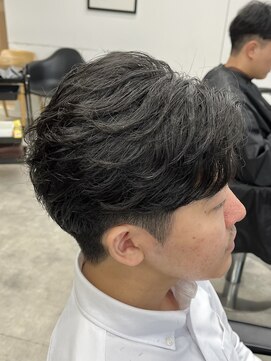 ラヴィズムバイフィフス(LUVISM by fifth) フェザーショートフェザーパーマ新潟万代