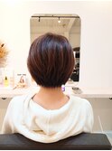 後ろ姿も美人ショートボブ