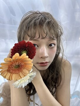 イルバイアトモス(ilu by Atmos) サロン撮影 SS 巻き髪ヘアセット