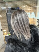 ラフ 難波店(LAFF)&nbsp;#黒髪＃ボブルフ＃ネビージュ＃小顔に見せるヘア＃ワンレン