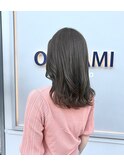 オリーブグレージュ×ゆるふわミディアム