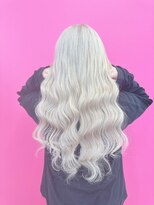 ロサ ファイブヘアー(Rosa..5Hair)&nbsp;目立つこと間違いなし！ハイトーンホワイト！