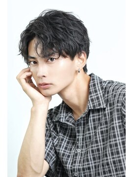 リップス 吉祥寺店 (LIPPS) ツイスパ　センターパート　2wayヘア　縦落ちツイスパ