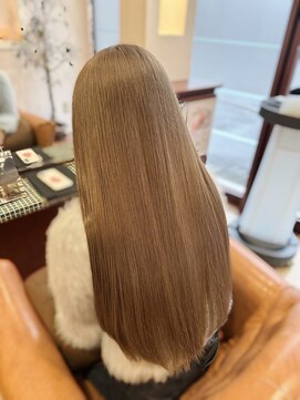 ブランシェ JR勝川駅南口店(BRANCHE) ミルクティーベージュ/透明感カラー/髪質改善