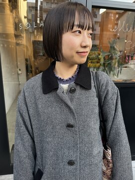 ボブ×オリーブベージュ