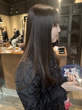 オリ(oli) オリーブグレージュ