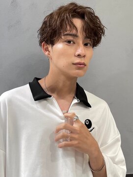 エンド 大阪梅田(&) シャドウパーマ