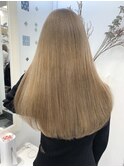 ミルクティーベージュ
