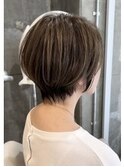 大人ショートヘアイルミナカラーグレーベージュ