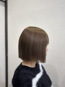 ラビス クローバー(Lovis clover) 〔NANA〕ミルクティーベージュ