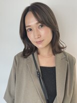 ソーソー(SoSo)&nbsp;《SoSo》ミディアム×外ハネ