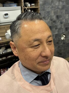 銀座マツナガ 神田店 モテオジスタイル短髪刈り上げさわやかビジネスマン