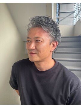 メンズウィル バイ スヴェンソン 福岡スタジオ(MEN'S WILL by SVENSON) 動きのあるグレースタイル