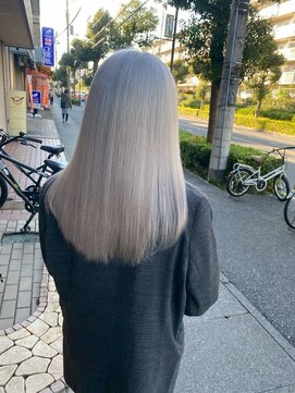 リングバイモアムー(Ring by Moremuu) 【青木　淳】ホワイトカラー