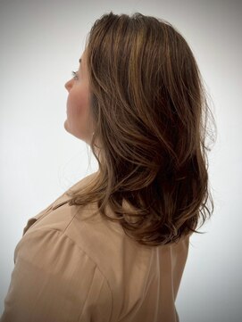 ダマーニ 表参道(DAMANI) 似合わせカット/ミディアムレイヤーカット[表参道駅]