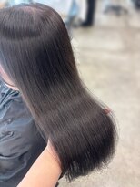 アリュウル 表参道(ALLURE)&nbsp;グレージュ／アッシュカラー/ブルージュ　佐藤