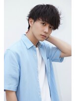 リベルテ グリット(Liberte Grit) 心斎橋メンズパーマ|ゆる波巻きセンターパート社会人OK黒髪