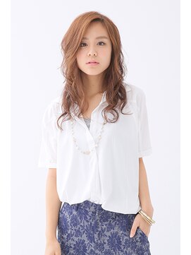 クリスタルマジック 本店(CRYSTAL MAGIC) エアリーなウエーブスタイル