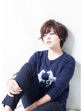 エール(a:le) カジュアル × パーマ