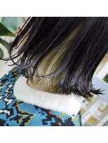 ヘアーメイク リリー マカナ(HAIR MAKE LI ILI I MAKANA) 外ハネ×インナーカラー