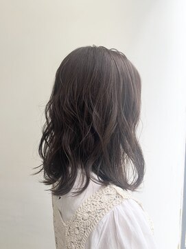 ノアフライ(NOAH FLY) ＊ミディアムカールヘア＊