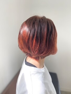 ノチ(Noci) 【志治幸佳】ショート前下がりボブ×レッドオレンジ