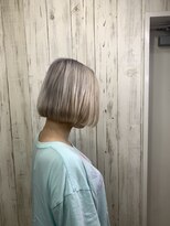 アンダーバーホワイト 南海難波店(_WHITE)&nbsp;ホワイトベージュ