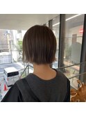 ハイライトグレージュカラーミニボブスタイル【安田汐里】
