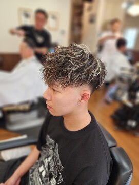 アパッシュ 春光本店(Apache) スペインカール×メッシュ