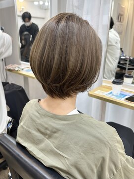 イオエ(ioe) 黒髪/ボブルフ/ネビージュ/小顔/ワンレン/髪質改善/グレージュ