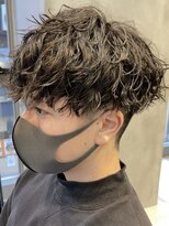 エリマ  茅ヶ崎(elima)&nbsp;波巻きスパイラルパーマツイストスパイラルパーマメンズマッシュ